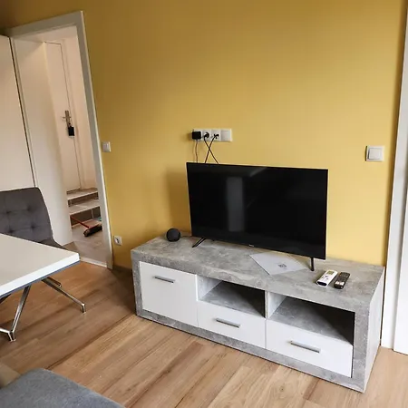 Haus Yuphin Holiday home Hart bei Graz