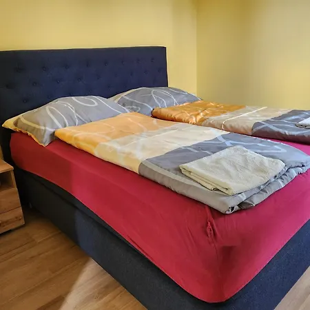 Haus Yuphin Holiday home Hart bei Graz