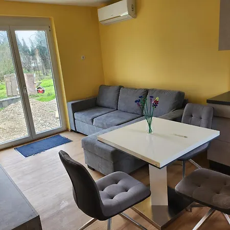 Holiday home Haus Yuphin